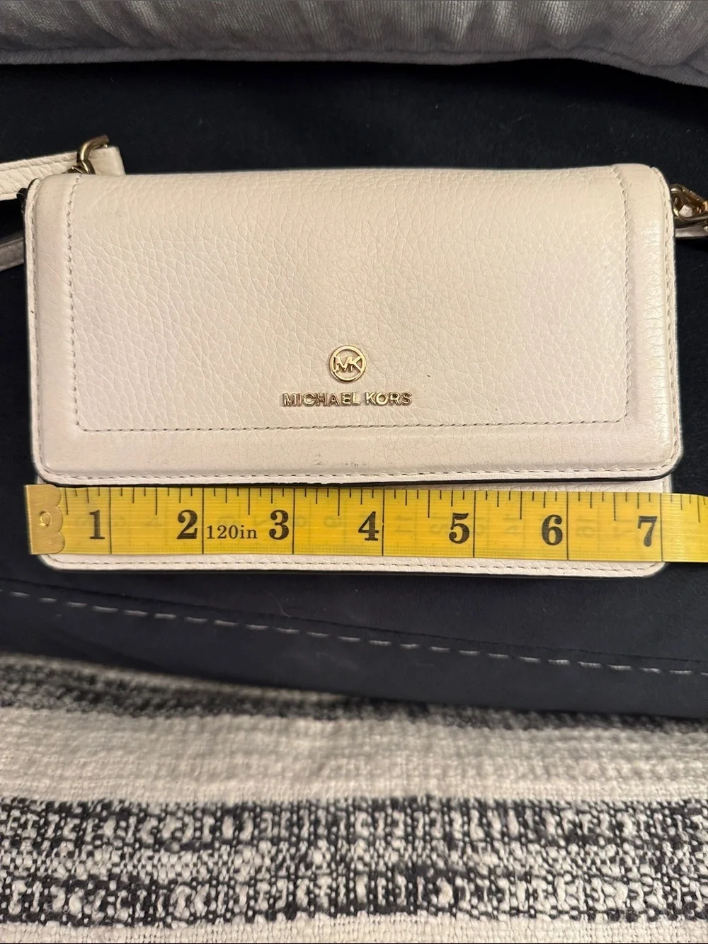 Michael Kors White Pebbled Leather Crossbody lots of pockets feminine neutral